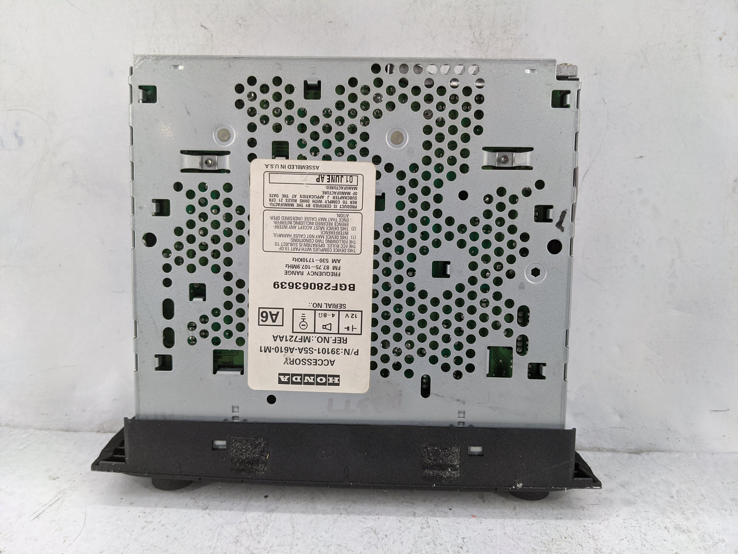 2001-2002 Honda Civic Radio AM FM Cd Player Receiver Replacement P/N:39101-S5A-A610-M1 MF721AA Fits Fits 2001 2002 OEM Used 