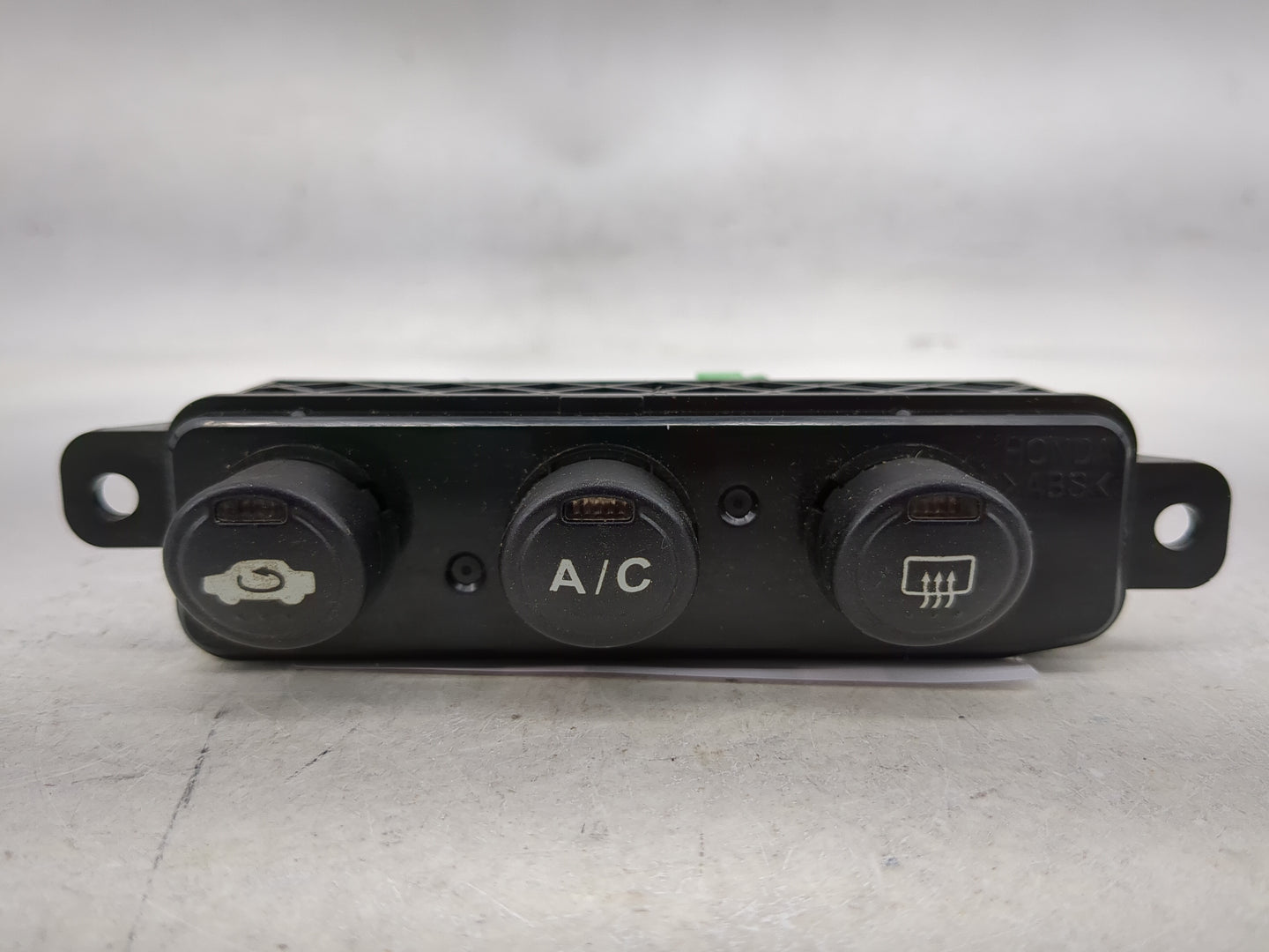 2001-2005 Honda Civic Climate Control Module Temperature AC/Heater Replacement P/N:A010 NH-365L 1581K Fits OEM Used Auto Par