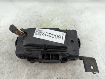 compare product 2001 Honda Civic Fusebox Fuse Box Panel Relay Module P/N:S5A-A0 Fits OEM Used Auto Parts