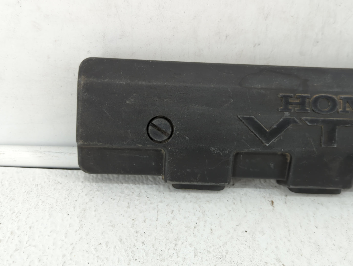 2001 Honda Civic Engine Cover - Oemusedautoparts1.com