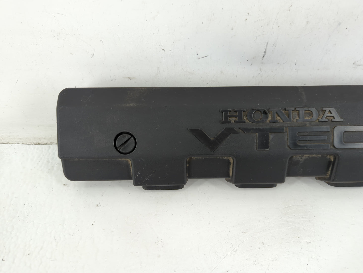 2001 Honda Civic Engine Cover - Oemusedautoparts1.com