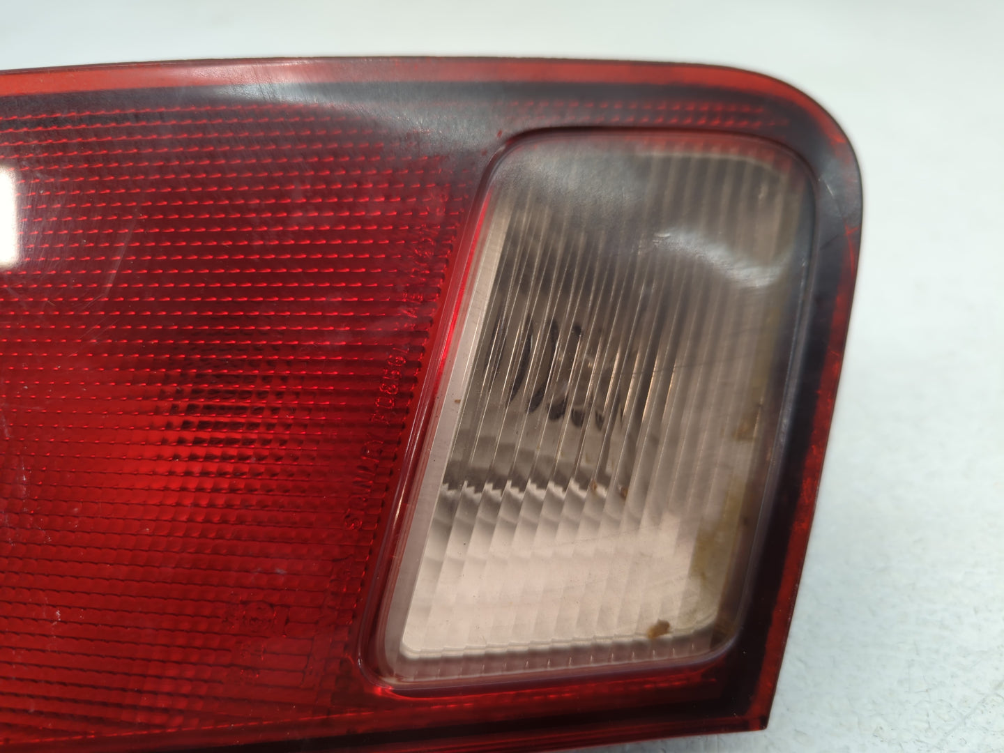 2001-2003 Honda Civic Tail Light Assembly Passenger Right OEM P/N:UM02M2 Fits Fits 2001 2002 2003 OEM Used Auto Parts - Oemu