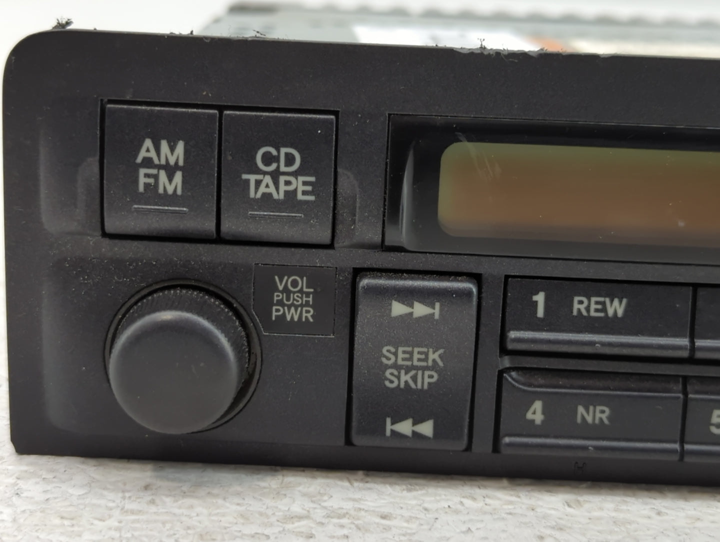 2001 Honda Civic Radio AM FM Cd Player Receiver Replacement P/N:CR-LH5060X 39100-S5A-A010 Fits OEM Used Auto Parts - Oemused