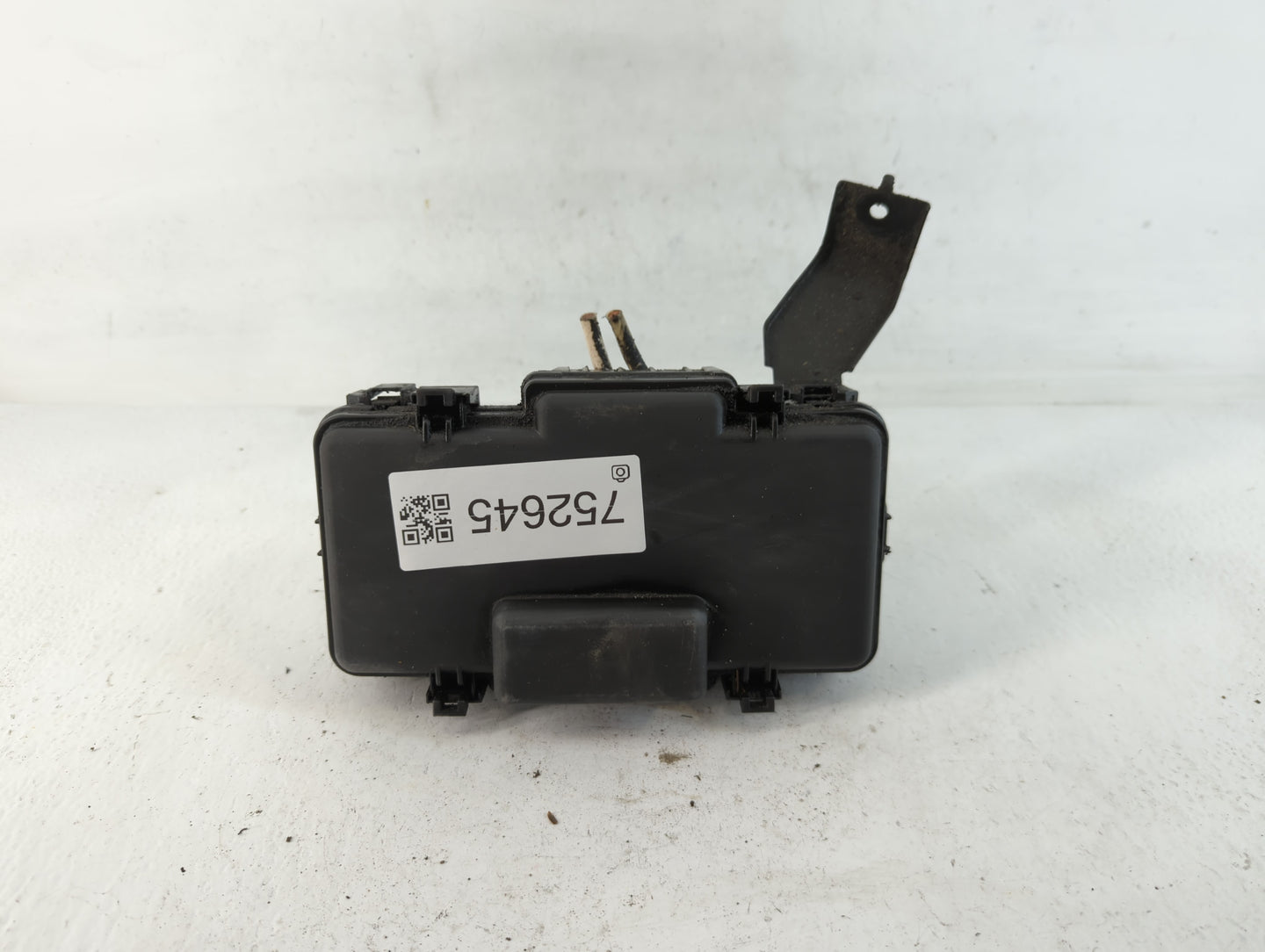 2001-2005 Honda Civic Fusebox Fuse Box Panel Relay Module P/N:5061061907300345 Fits Fits 2001 2002 2003 2004 2005 OEM Used A