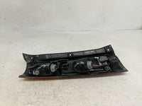1997-2001 Honda Cr-V Tail Light Assembly Passenger Right OEM P/N:043-2200 Fits Fits 1997 1998 1999 2000 2001 OEM Used Auto P