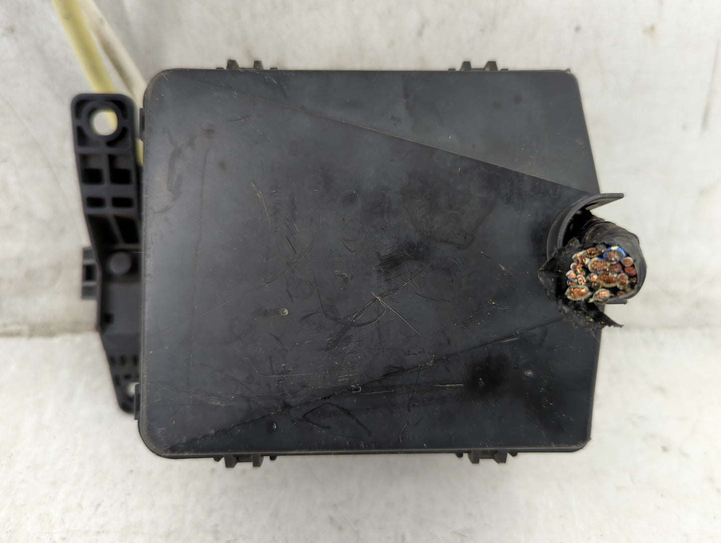 1997-2001 Honda Cr-V Fusebox Fuse Box Panel Relay Module P/N:S10-A0 Fits Fits 1997 1998 1999 2000 2001 OEM Used Auto Parts -