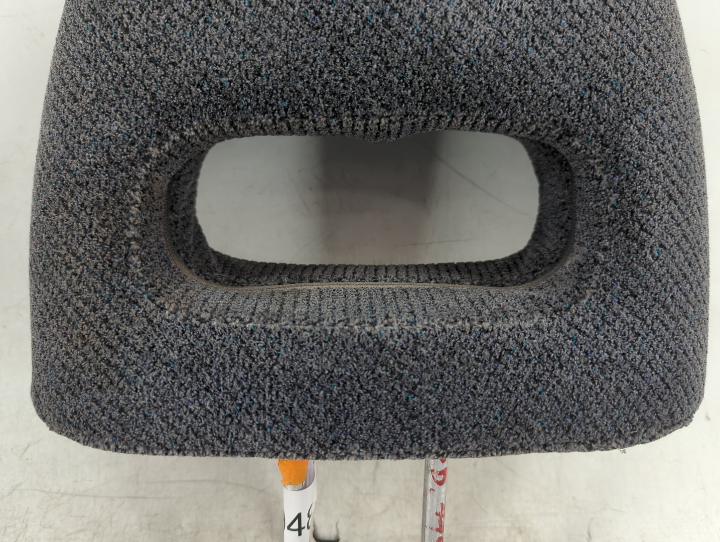 1998-2001 Honda Cr-v Headrest Head Rest Front Driver Seat Grey - Oemusedautoparts1.com