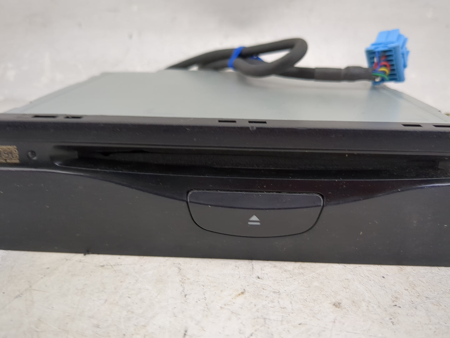 2000-2001 Honda Cr-v Radio Cd Changer 08a06-1a0-050|md269ah|aj94900159 - Oemusedautoparts1.com