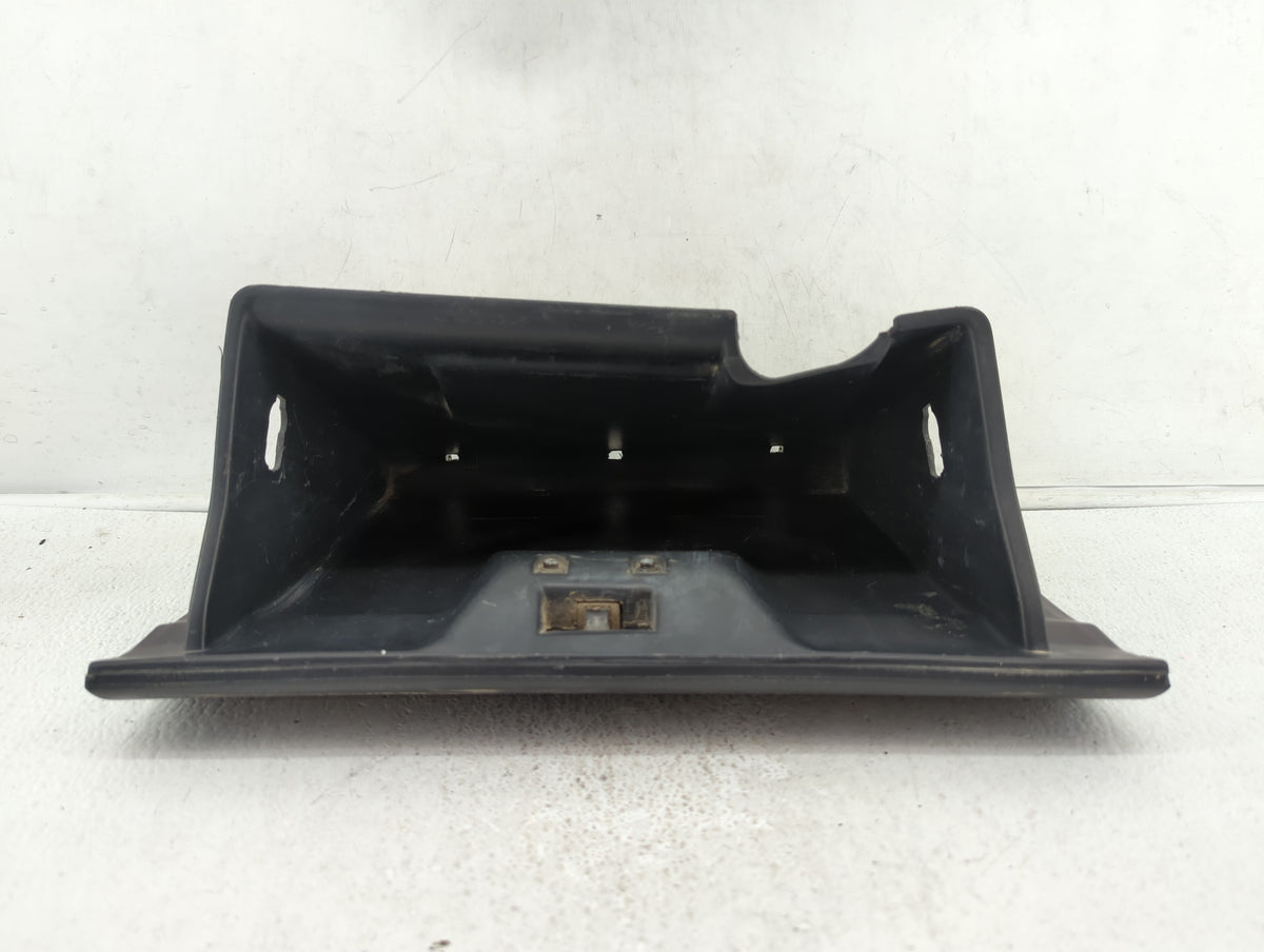 2001 Honda Cr-v Passenger Glove Box Door Storage Compartment Black - Oemusedautoparts1.com