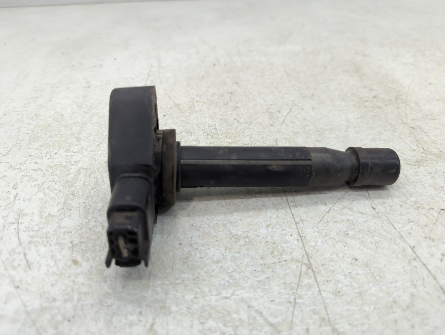 2000-2004 Honda Odyssey Ignition Coil Igniter Pack - Oemusedautoparts1.com