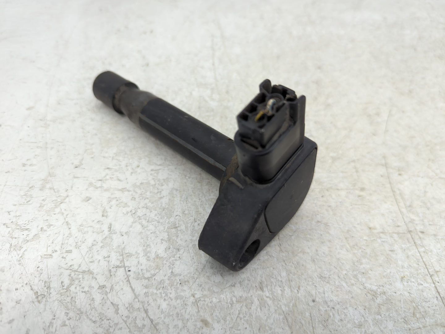 2000-2004 Honda Odyssey Ignition Coil Igniter Pack - Oemusedautoparts1.com