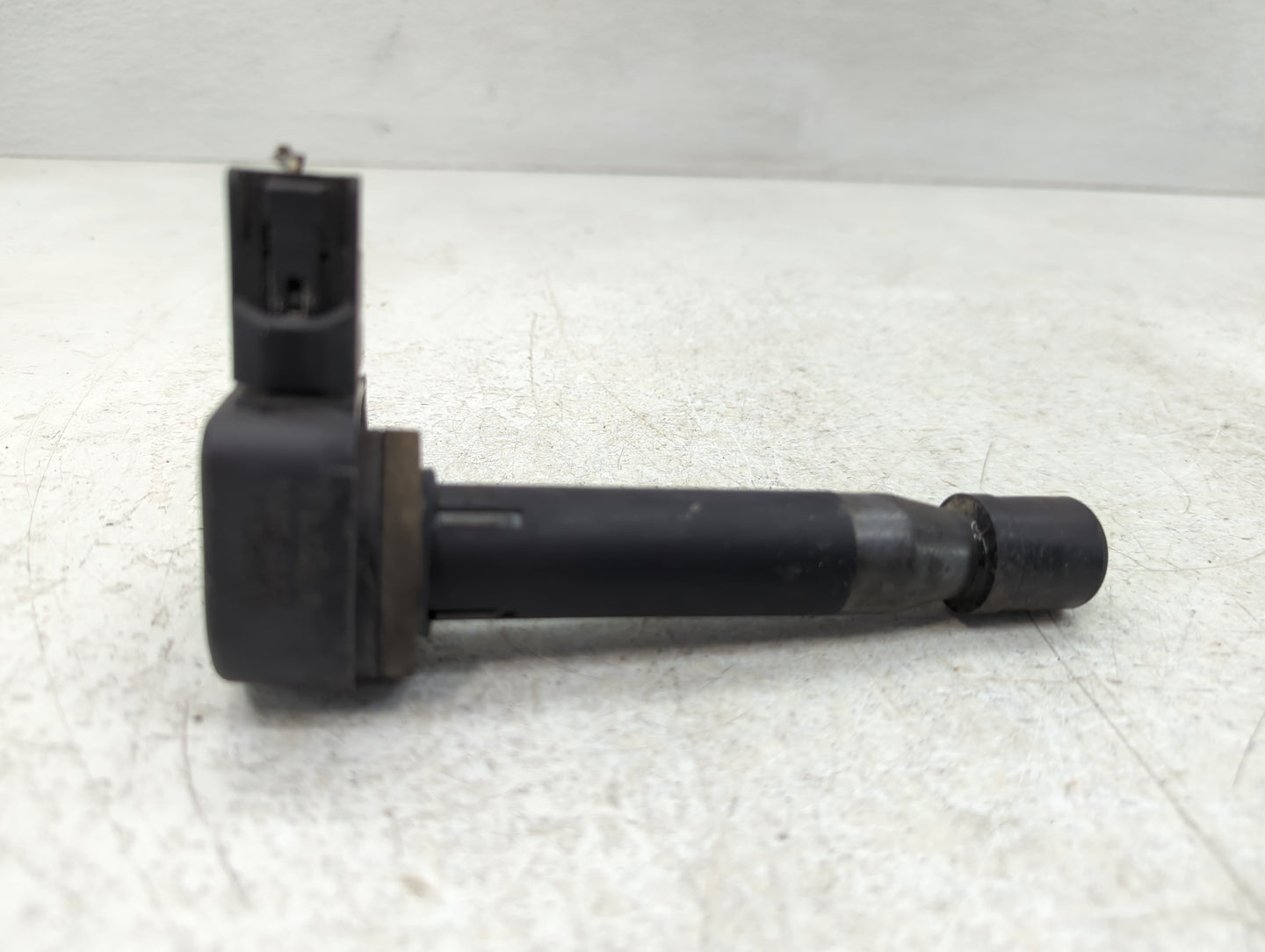 2000-2004 Honda Odyssey Ignition Coil Igniter Pack - Oemusedautoparts1.com
