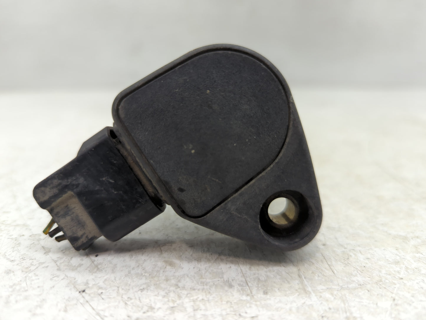 2000-2004 Honda Odyssey Ignition Coil Igniter Pack - Oemusedautoparts1.com