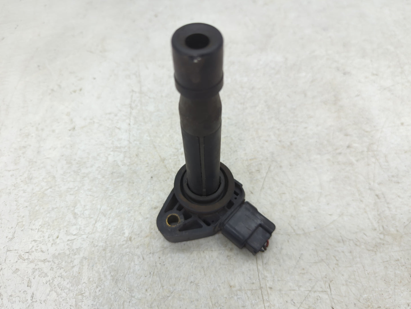 2000-2004 Honda Odyssey Ignition Coil Igniter Pack - Oemusedautoparts1.com