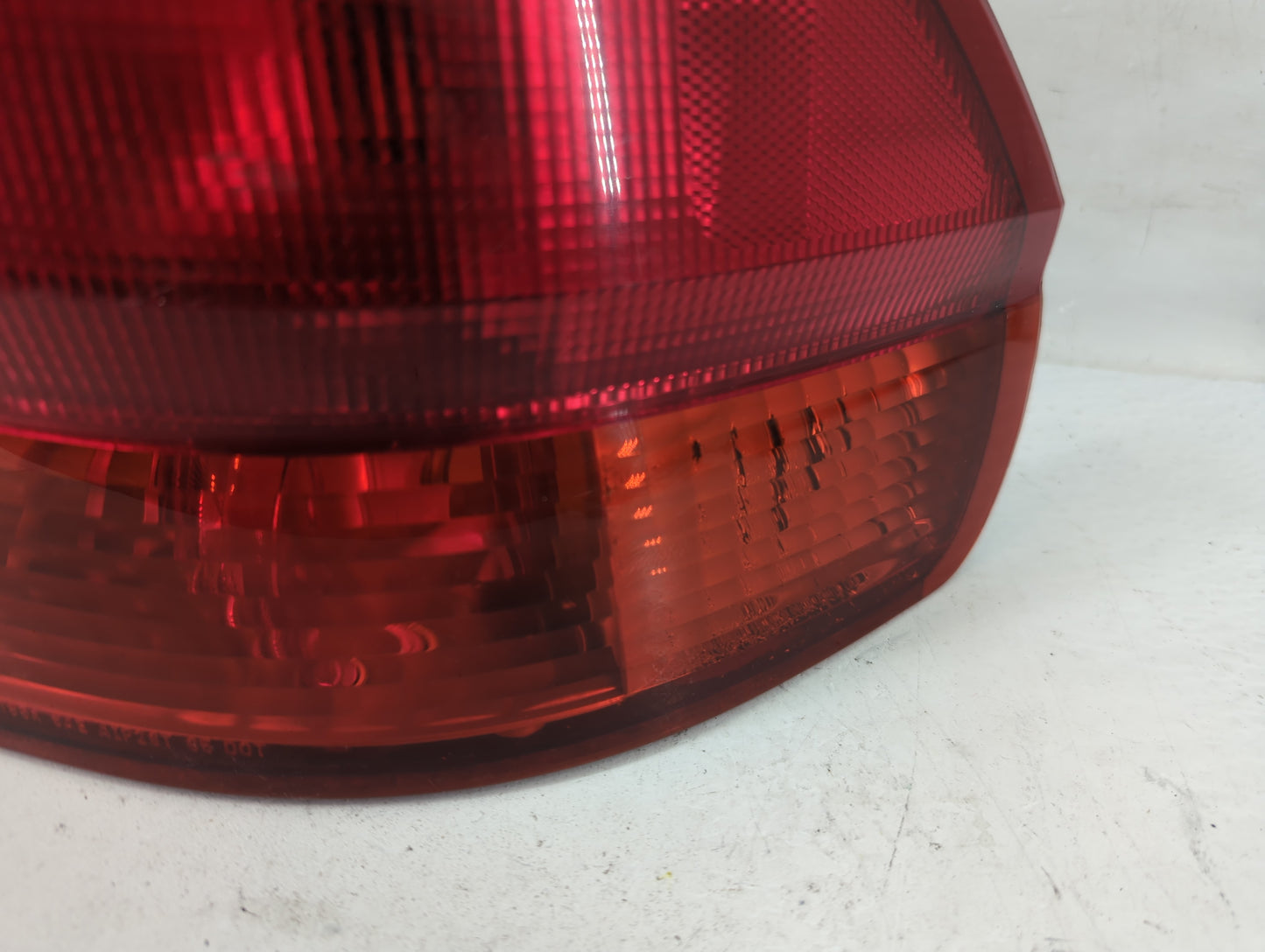 1999-2001 Honda Odyssey Tail Light Assembly Passenger Right OEM Fits Fits 1999 2000 2001 OEM Used Auto Parts - Oemusedautopa