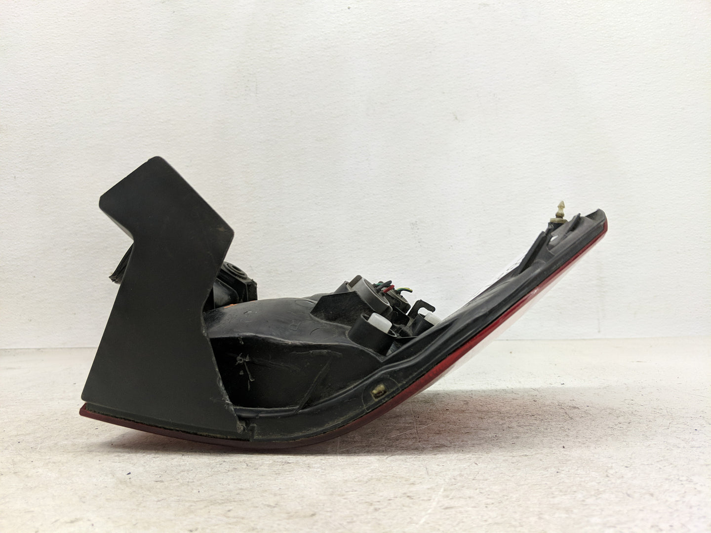 1999-2001 Honda Odyssey Tail Light Assembly Passenger Right OEM Fits Fits 1999 2000 2001 OEM Used Auto Parts - Oemusedautopa