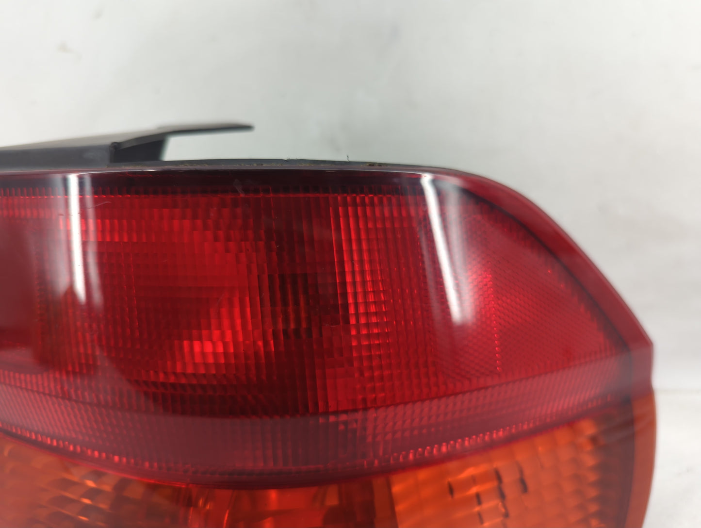 1999-2001 Honda Odyssey Tail Light Assembly Passenger Right OEM Fits Fits 1999 2000 2001 OEM Used Auto Parts - Oemusedautopa