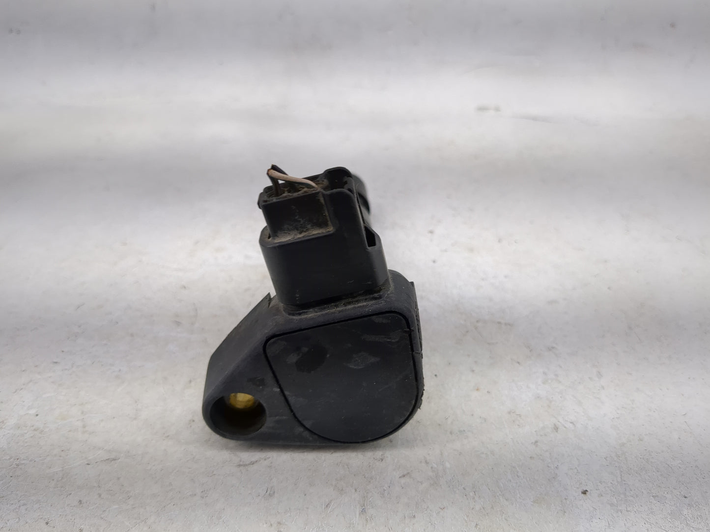 2001 Honda Odyssey Ignition Coil Igniter Pack 1482351 - Oemusedautoparts1.com