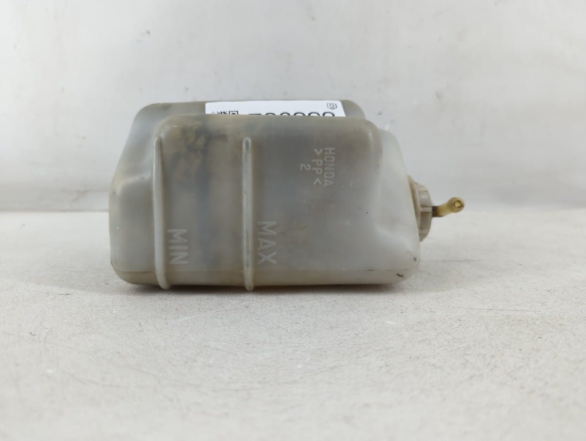 1999-2004 Honda Odyssey Radiator Coolant Overflow Expansion Tank Bottle 838952 - Oemusedautoparts1.com