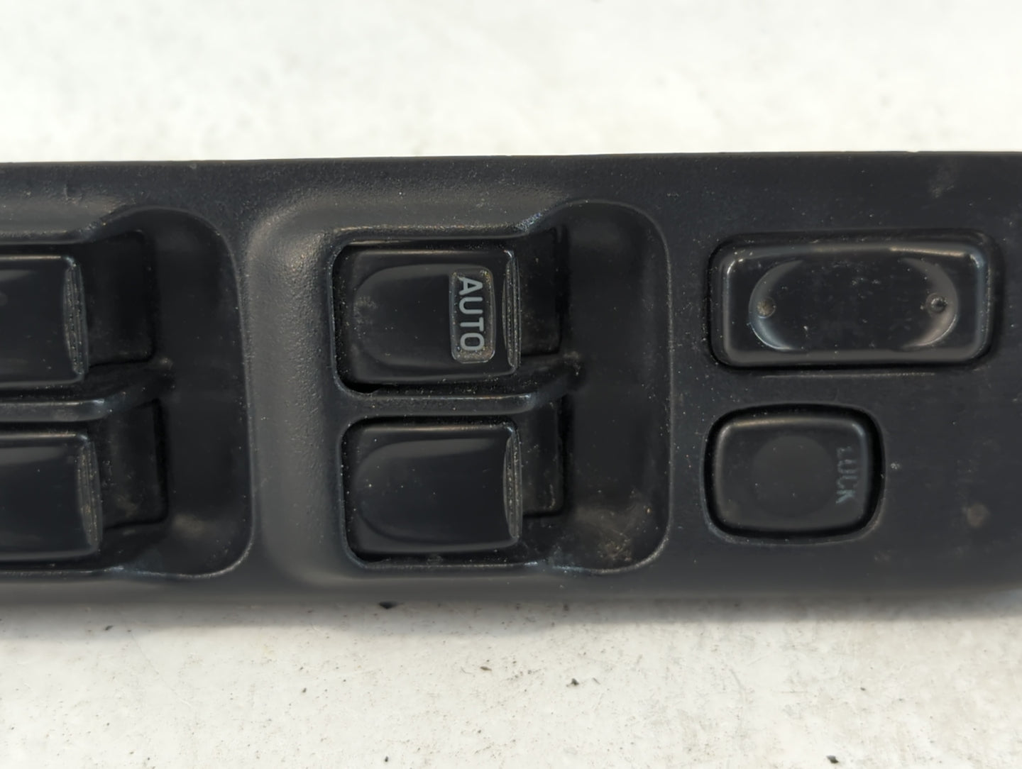 2000-2002 Honda Passport Master Power Window Switch Replacement Driver Side Left Fits Fits 2000 2001 2002 OEM Used Auto Part