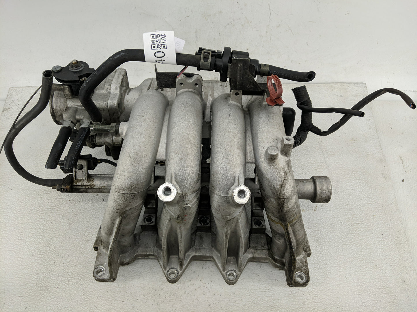 2001-2002 Hyundai Accent Air Intake Manifold P/N:35170-22600 Fits Fits 2001 2002 OEM Used Auto Parts - Oemusedautoparts1.com