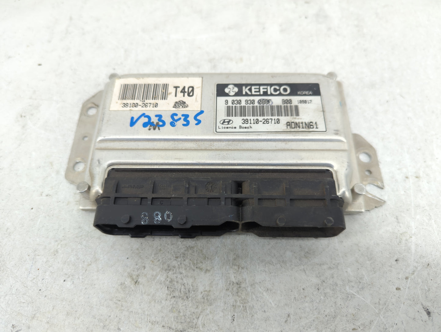 2001 Hyundai Accent PCM Engine Control Computer ECU ECM PCU OEM P/N:9 030 930 39110-26710 Fits OEM Used Auto Parts - Oemused