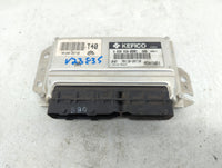 2001 Hyundai Accent PCM Engine Control Computer ECU ECM PCU OEM P/N:9 030 930 39110-26710 Fits OEM Used Auto Parts - Oemused