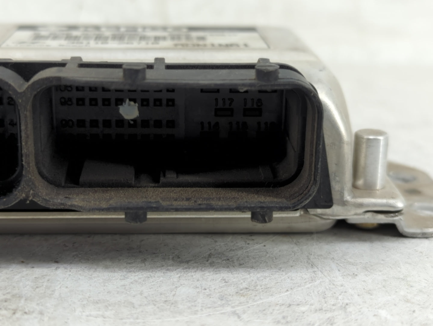 2001 Hyundai Accent PCM Engine Control Computer ECU ECM PCU OEM P/N:9 030 930 39110-26710 Fits OEM Used Auto Parts - Oemused