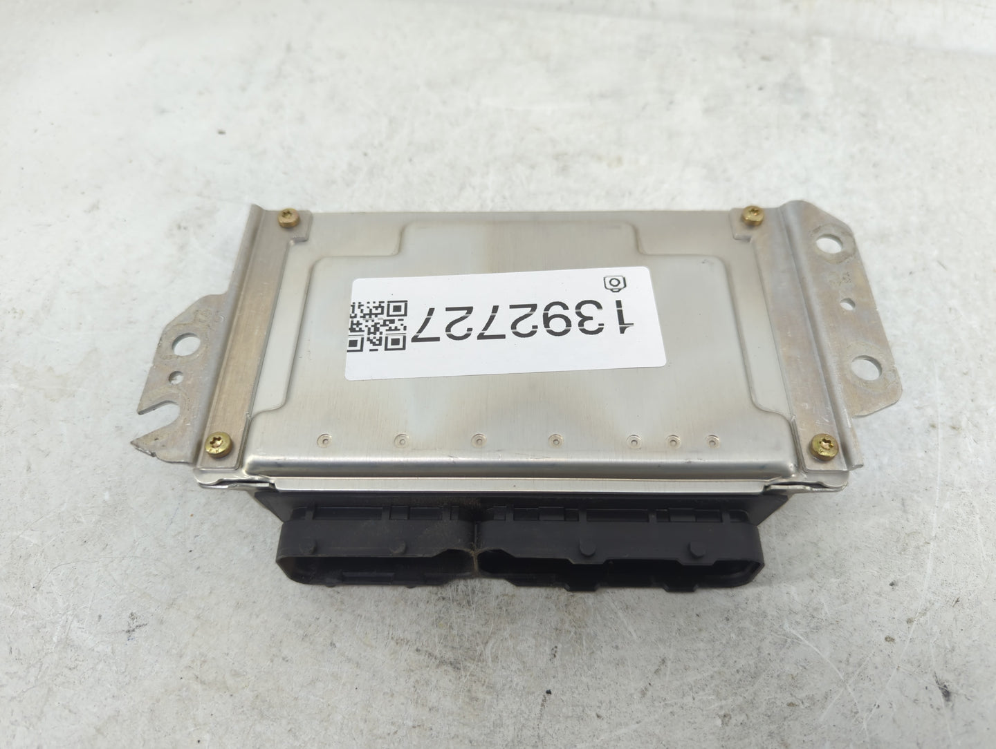 2001 Hyundai Accent PCM Engine Control Computer ECU ECM PCU OEM P/N:9 030 930 39110-26710 Fits OEM Used Auto Parts - Oemused