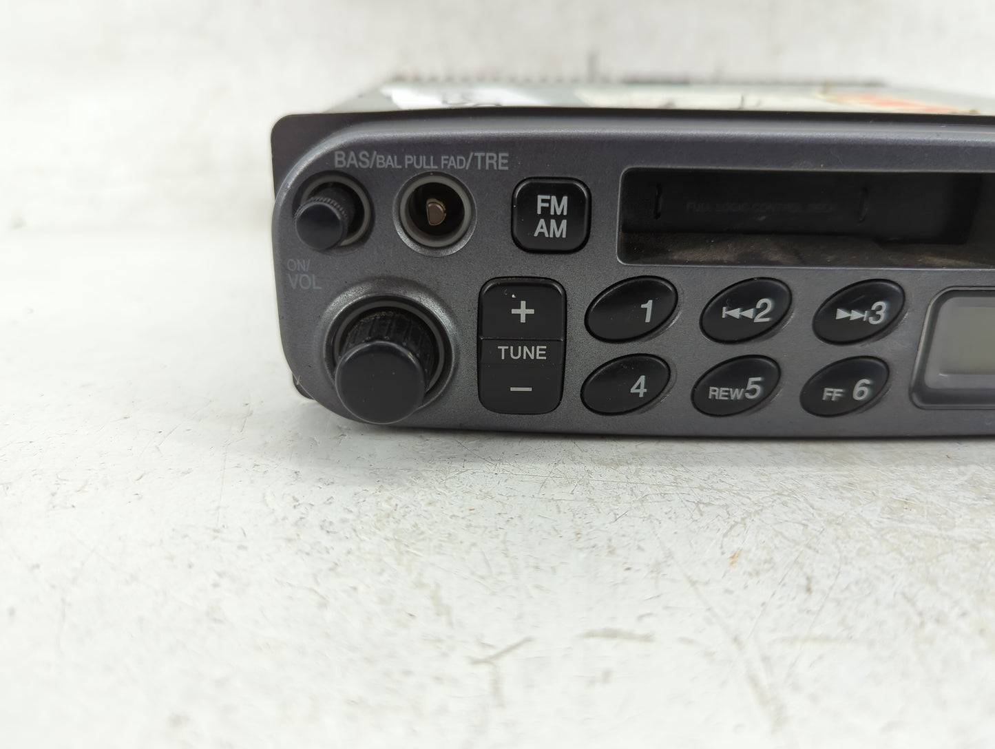 2000-2001 Hyundai Accent Radio AM FM Cd Player Receiver Replacement P/N:96170-25000 Fits Fits 2000 2001 OEM Used Auto Parts 