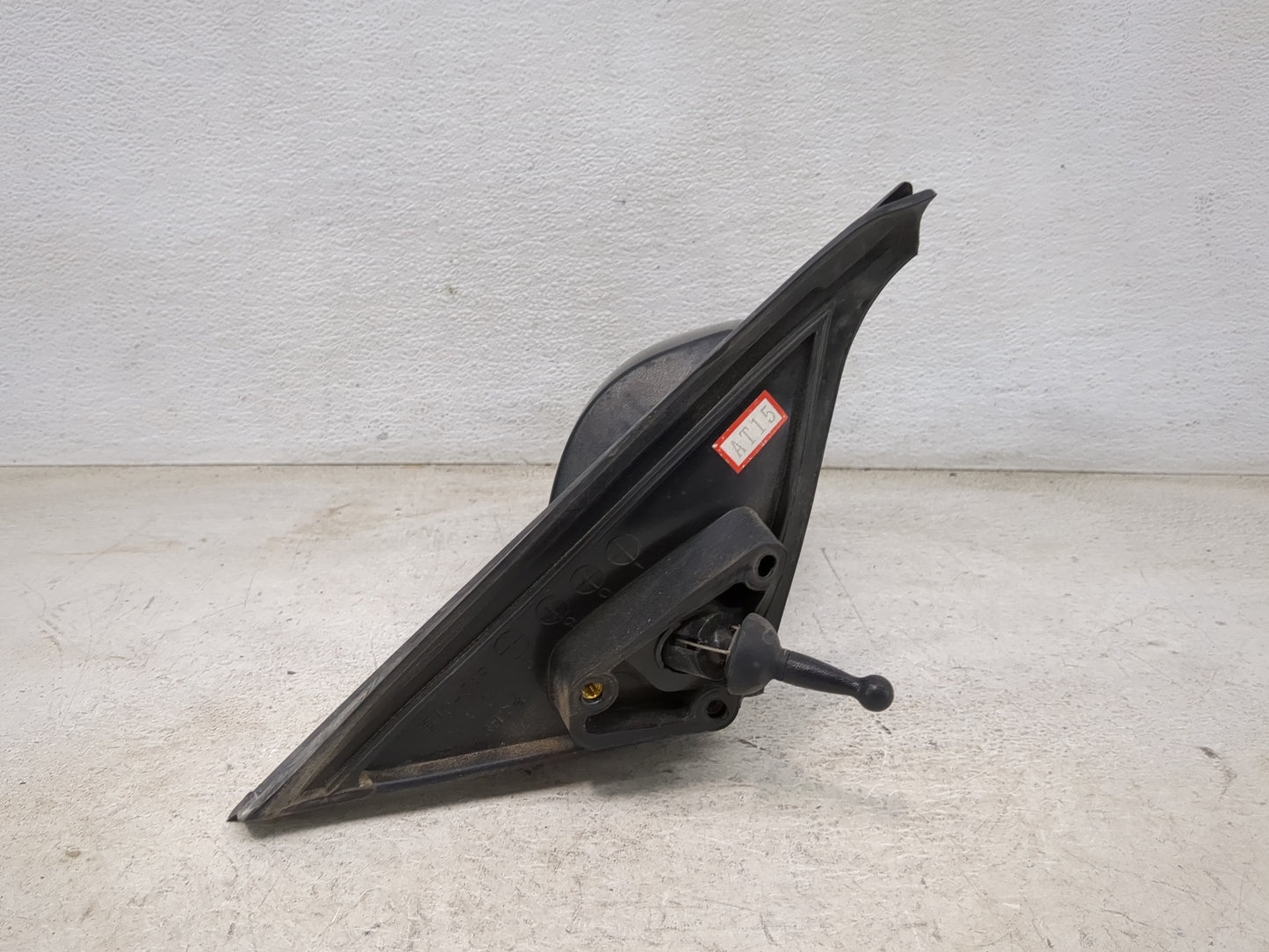 2001 Hyundai Accent Passenger Side View Mirror - Right Door Mirror OEM Used - Oemusedautoparts1.com