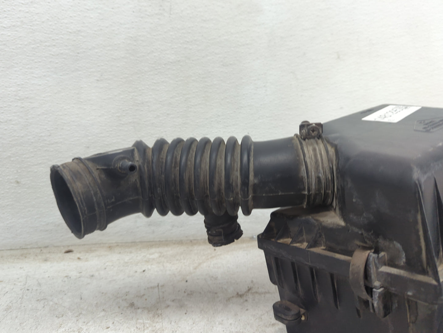 2001-2006 Hyundai Accent Air Cleaner Intake-duct Hose Tube 1481295 - Oemusedautoparts1.com