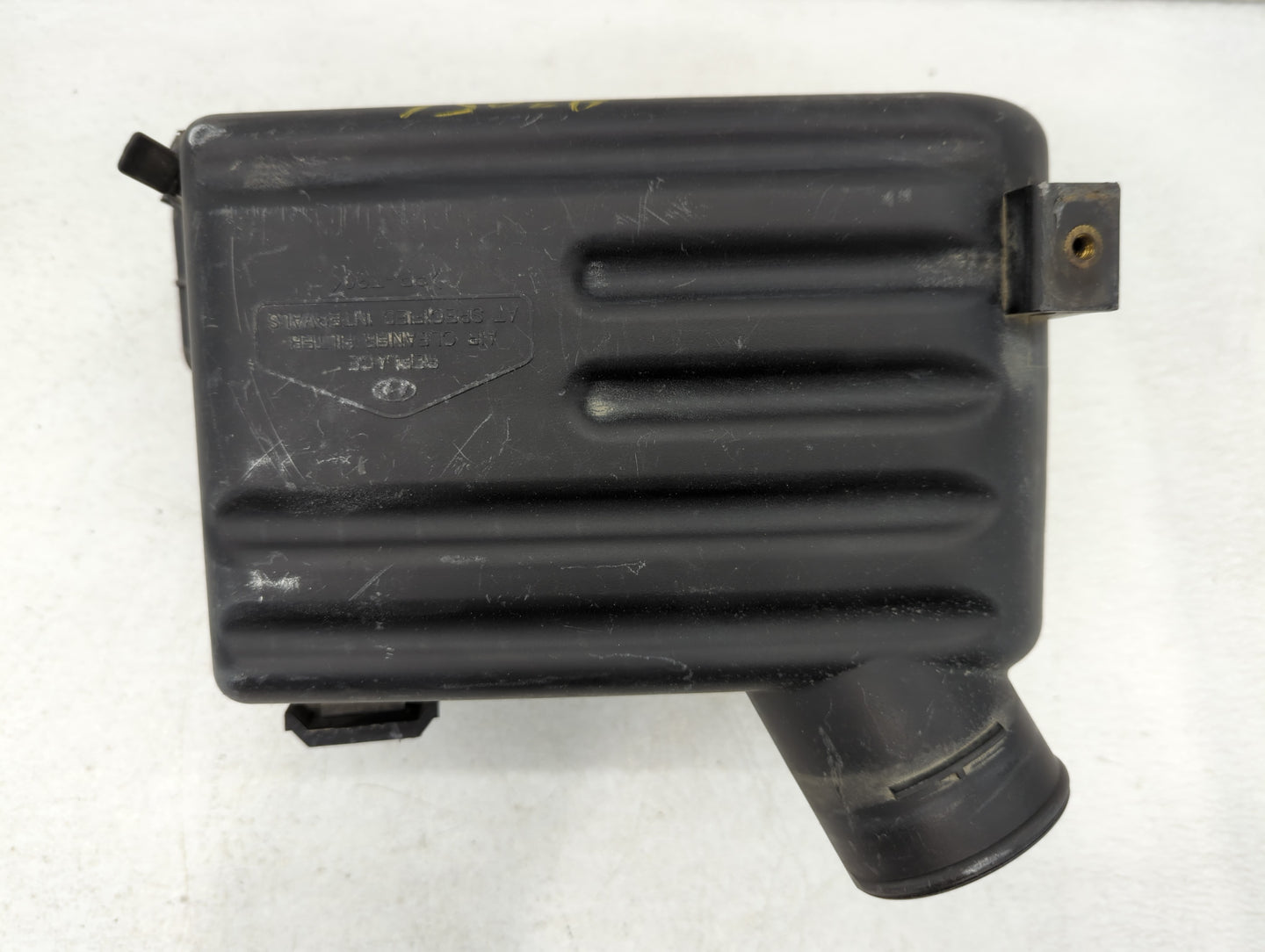 2001-2003 Hyundai Elantra Air Cleaner Intake-duct Hose Tube - Oemusedautoparts1.com