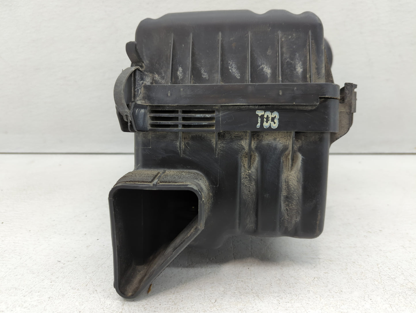 2001-2003 Hyundai Elantra Air Cleaner Intake-duct Hose Tube - Oemusedautoparts1.com
