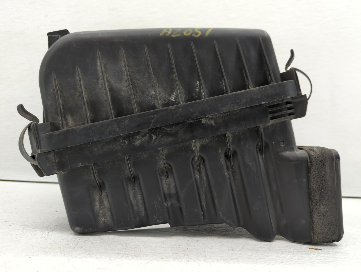 2001-2003 Hyundai Elantra Air Cleaner Intake-duct Hose Tube - Oemusedautoparts1.com
