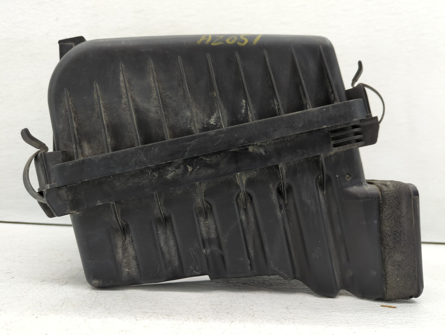 2001-2003 Hyundai Elantra Air Cleaner Intake-duct Hose Tube - Oemusedautoparts1.com
