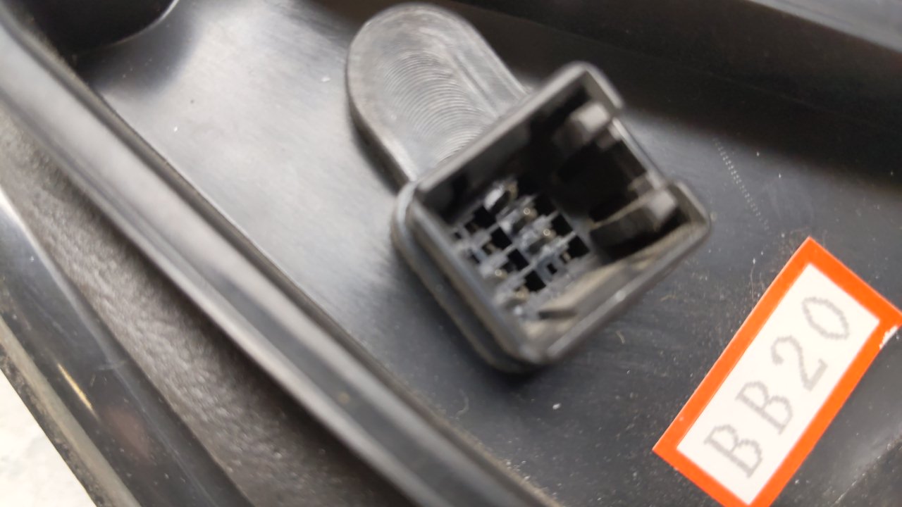 2001-2004 Hyundai Santa Fe Side Mirror Replacement Passenger Right View Door Mirror Fits Fits 2001 2002 2003 2004 OEM Used A