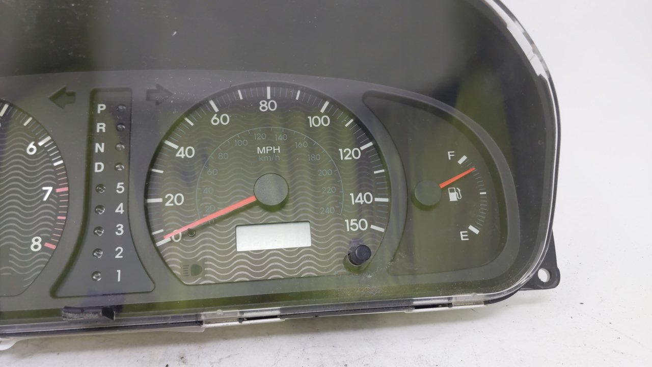 2001 Hyundai Xg300 Instrument Cluster Speedometer Gauges Fits OEM Used Auto Parts - Oemusedautoparts1.com