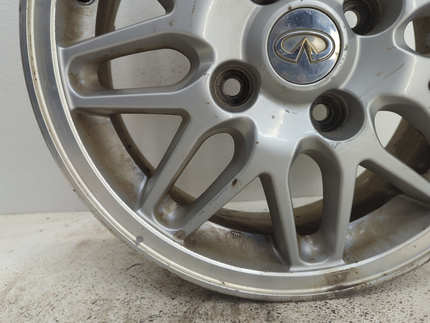 1999-2001 Infiniti G20 Oem Wheel Rim - Oemusedautoparts1.com