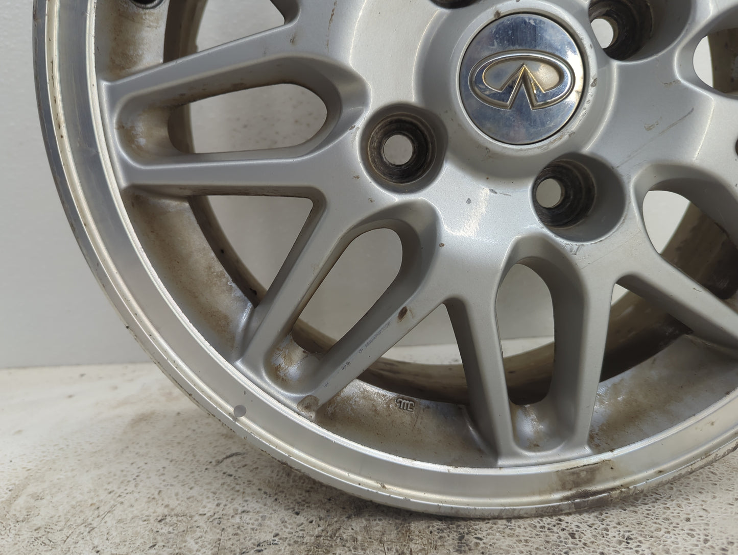 1999-2001 Infiniti G20 Oem Wheel Rim - Oemusedautoparts1.com