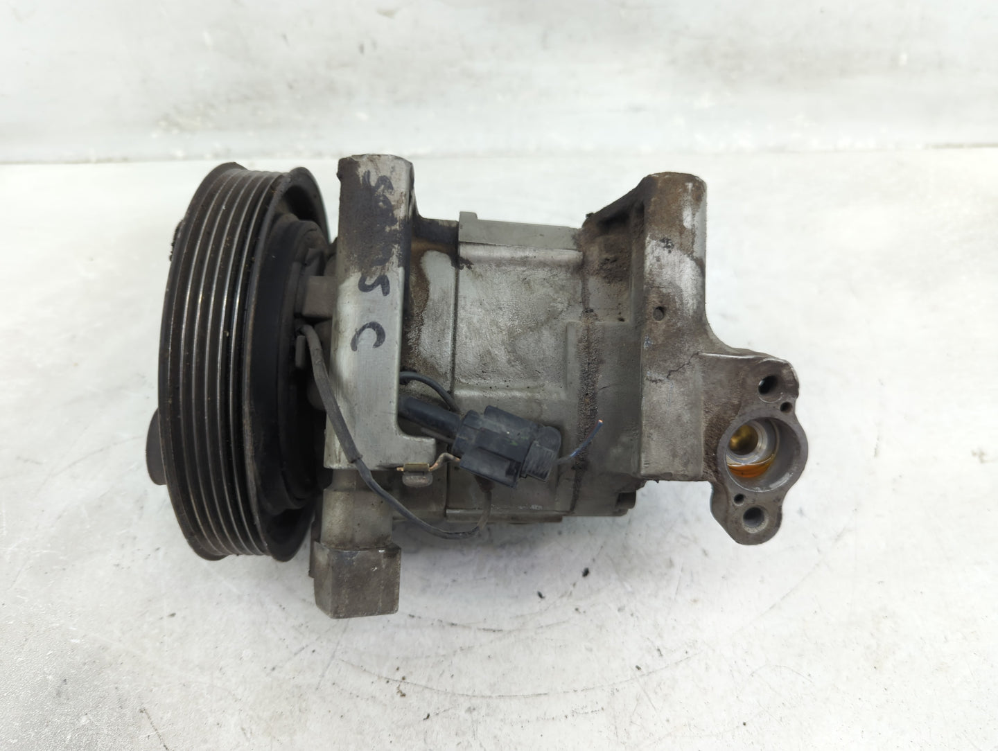 2000-2002 Infiniti G20 Air Conditioning A/c Ac Compressor Oem - Oemusedautoparts1.com