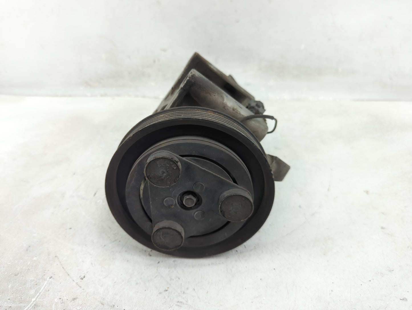 2000-2002 Infiniti G20 Air Conditioning A/c Ac Compressor Oem - Oemusedautoparts1.com