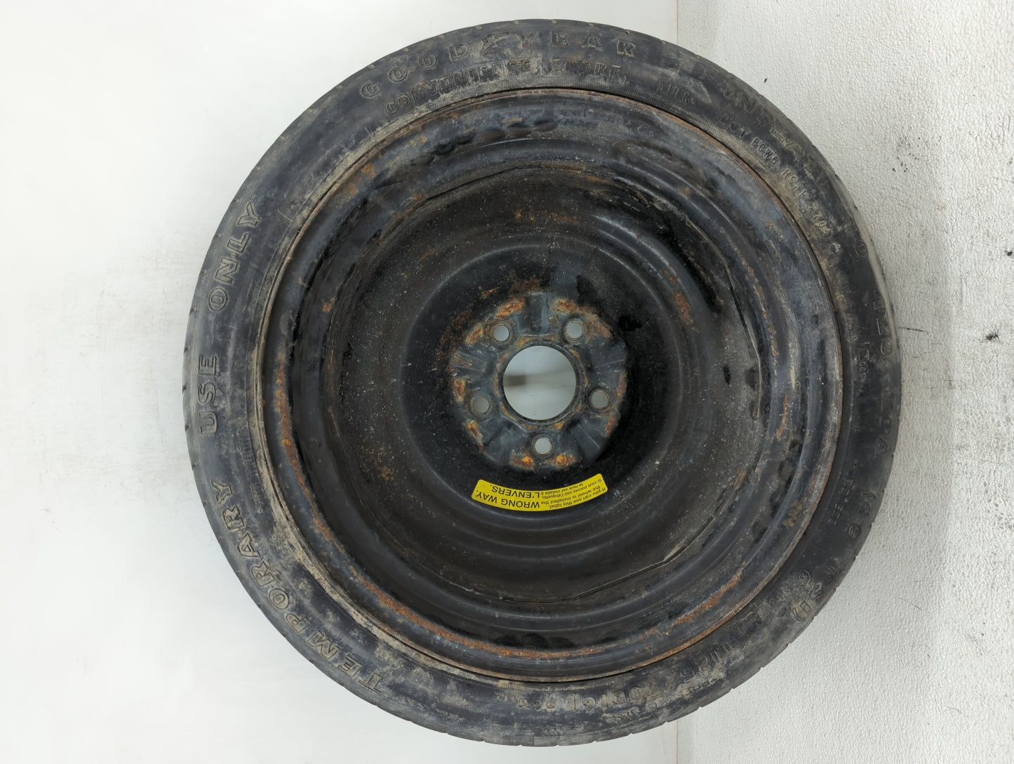 1996-2001 Infiniti I30 Spare Donut Tire Wheel Rim Oem - Oemusedautoparts1.com