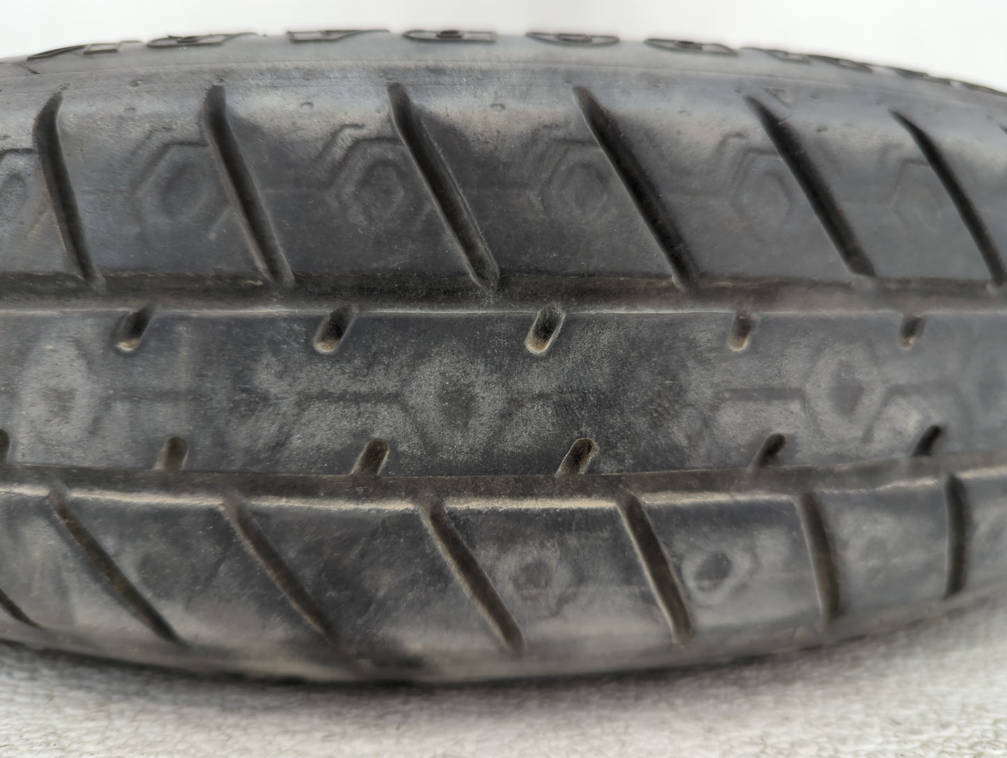 1996-2001 Infiniti I30 Spare Donut Tire Wheel Rim Oem - Oemusedautoparts1.com