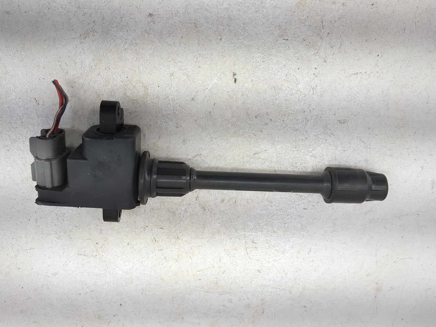 2001 Infiniti I30 Ignition Coil Igniter Pack - Oemusedautoparts1.com
