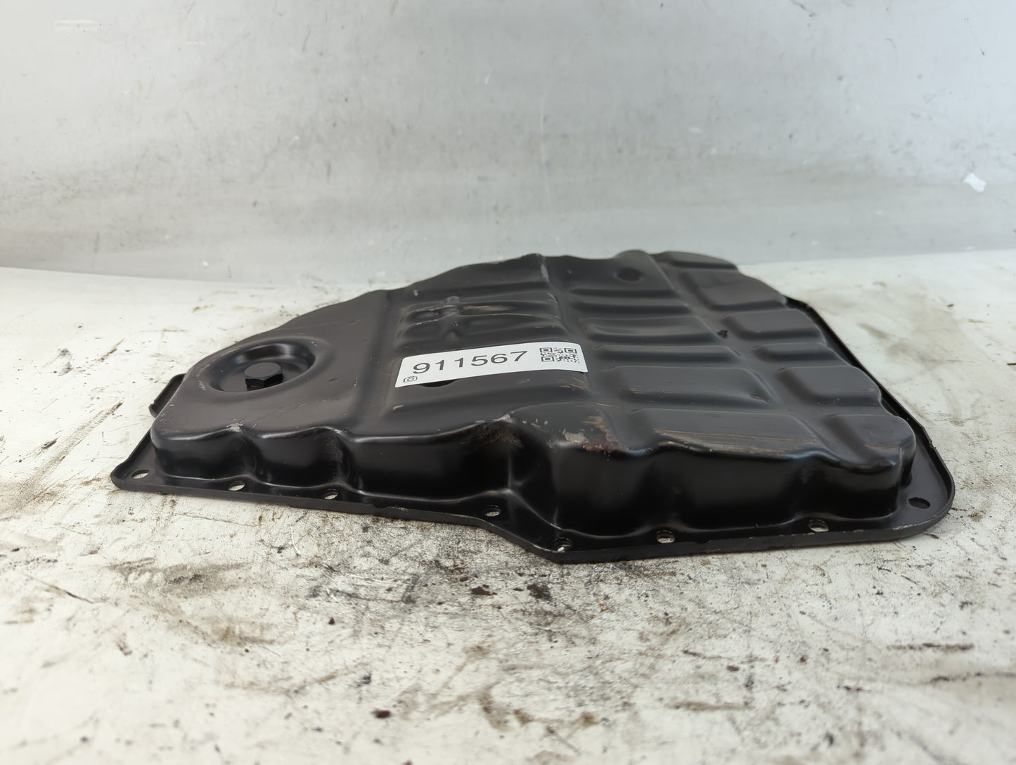 2000-2001 Infiniti I30 Engine Oil Pan Fits Fits 2000 2001 2002 2003 2004 2005 2006 2007 OEM Used Auto Parts - Oemusedautopar