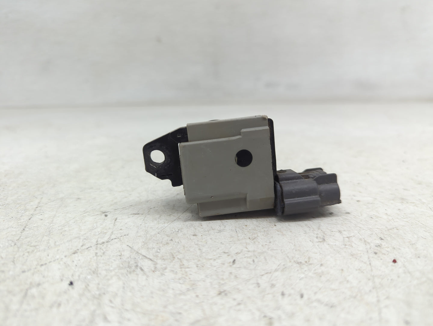 Infiniti Qx4 Ignition Coil Igniter Pack - Oemusedautoparts1.com