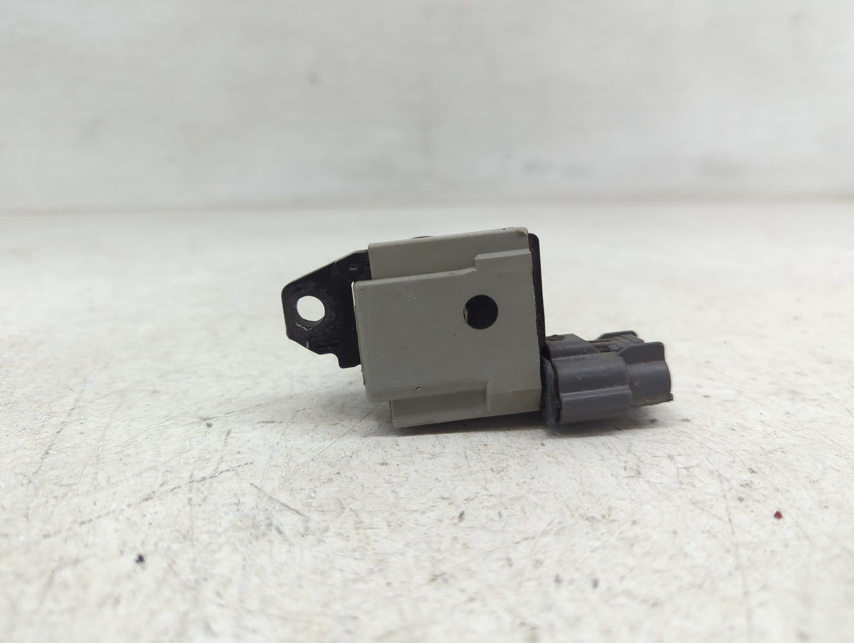 2001 Infiniti Qx4 Ignition Coil Igniter Pack - Oemusedautoparts1.com
