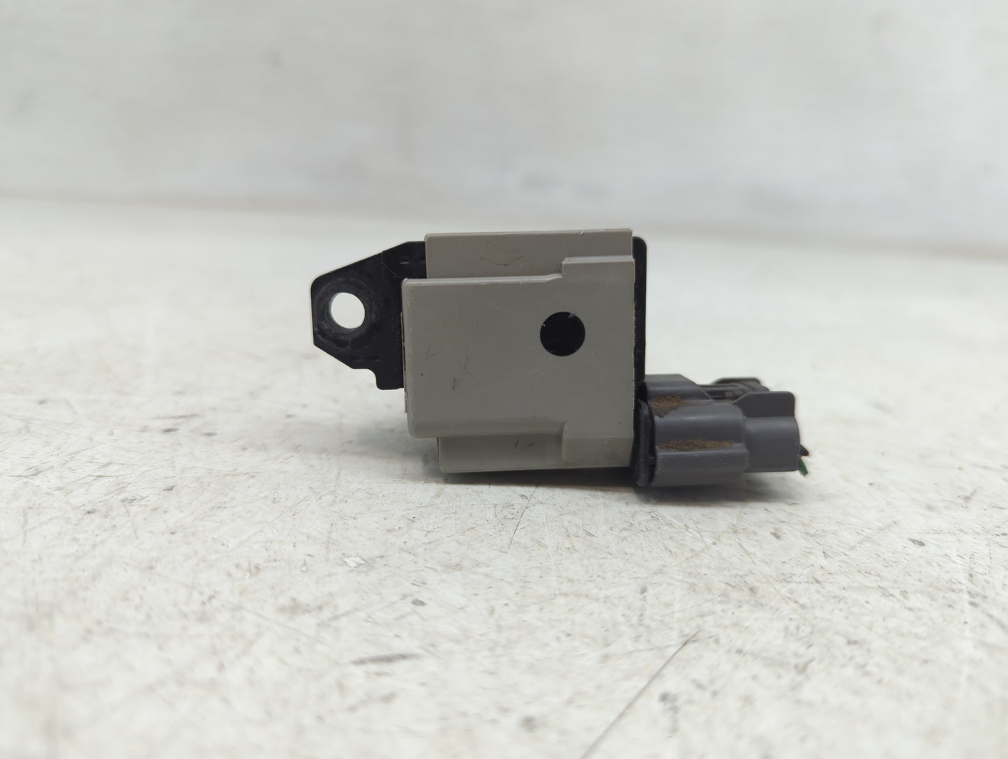 Infiniti Qx4 Ignition Coil Igniter Pack - Oemusedautoparts1.com