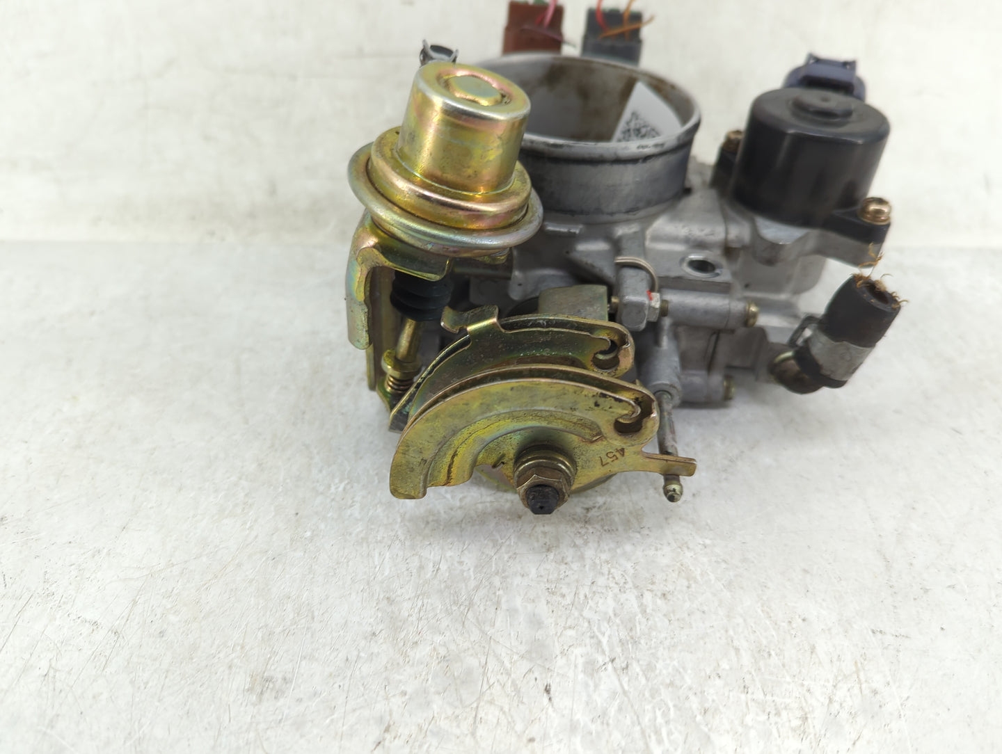 2001 Infiniti Qx4 Throttle Body Fits OEM Used Auto Parts - Oemusedautoparts1.com